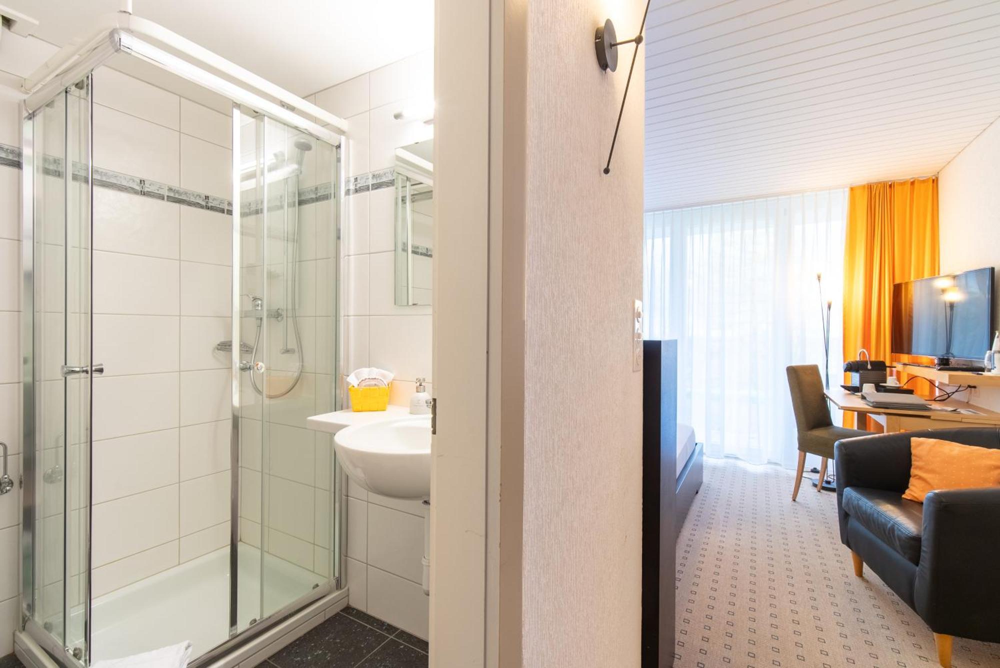 Hotel Bad Ramsach Läufelfingen Eksteriør billede